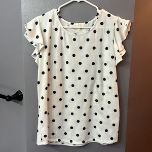 Women’s polka dot shirt